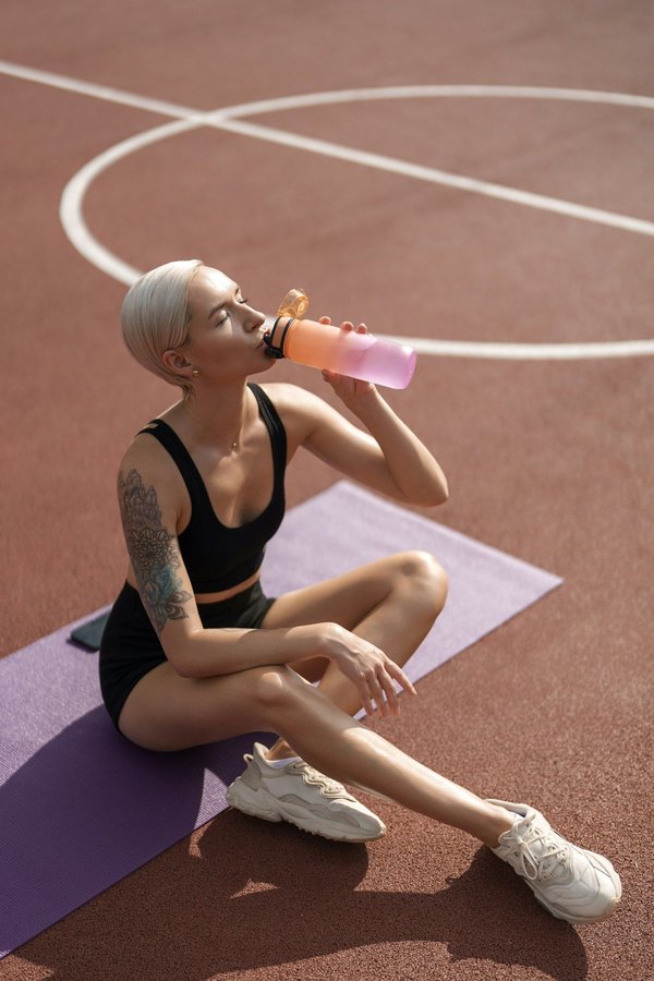 How to Design a Personalized Hydration Plan for Marathon Runners?